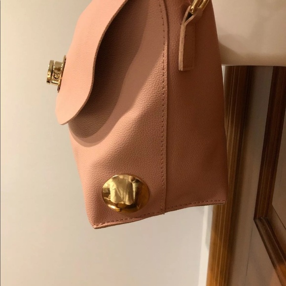 Leather Flap Cross body Bag - Picture 2 of 5